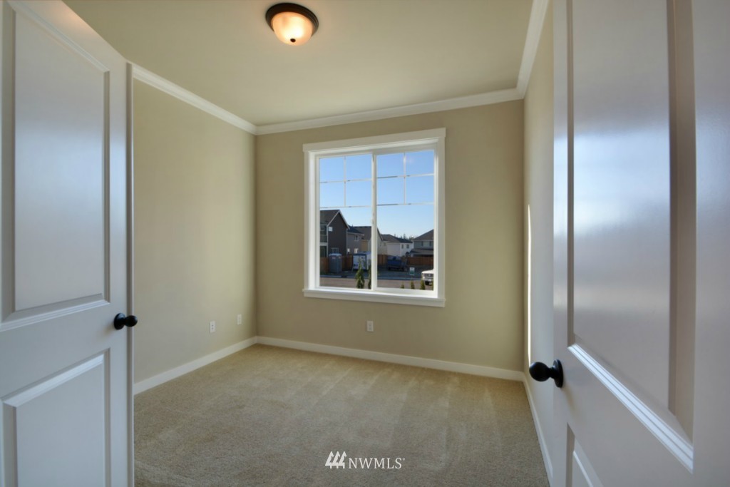 5 200th Place Southwest Bothell, WA 98012 - Photo 9 of 20