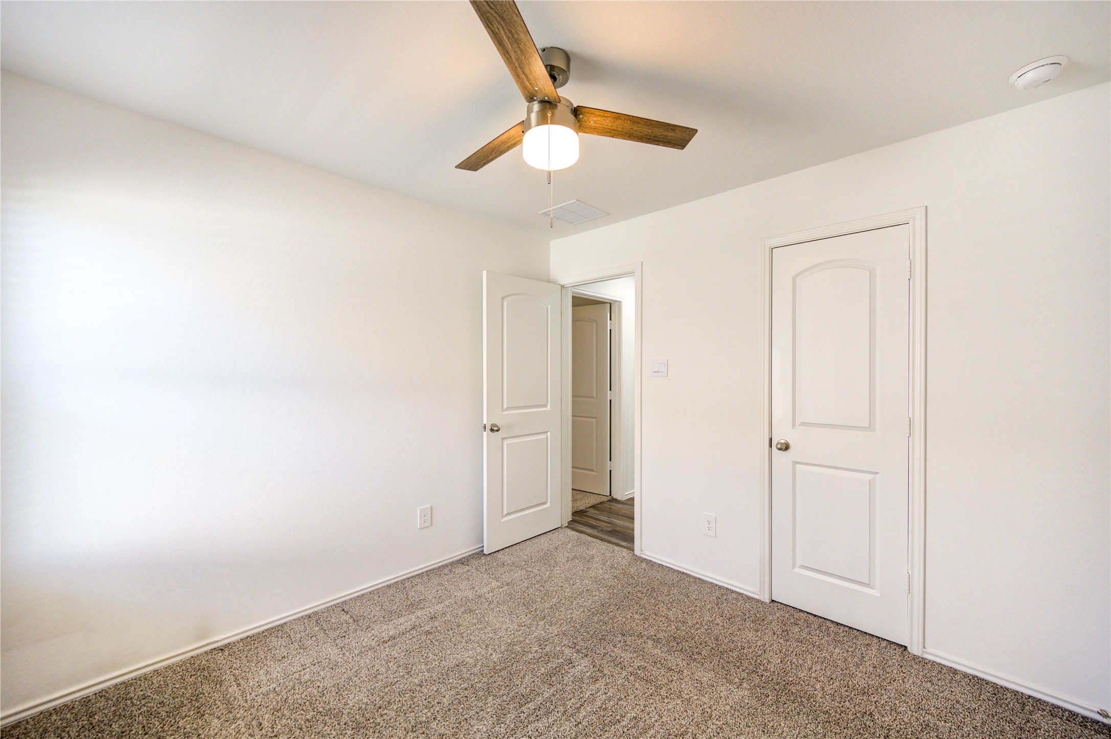 5406 Castlebury Meadows Dr Spring Spring, TX 77373 - Photo 16 of 34 a view of an empty room