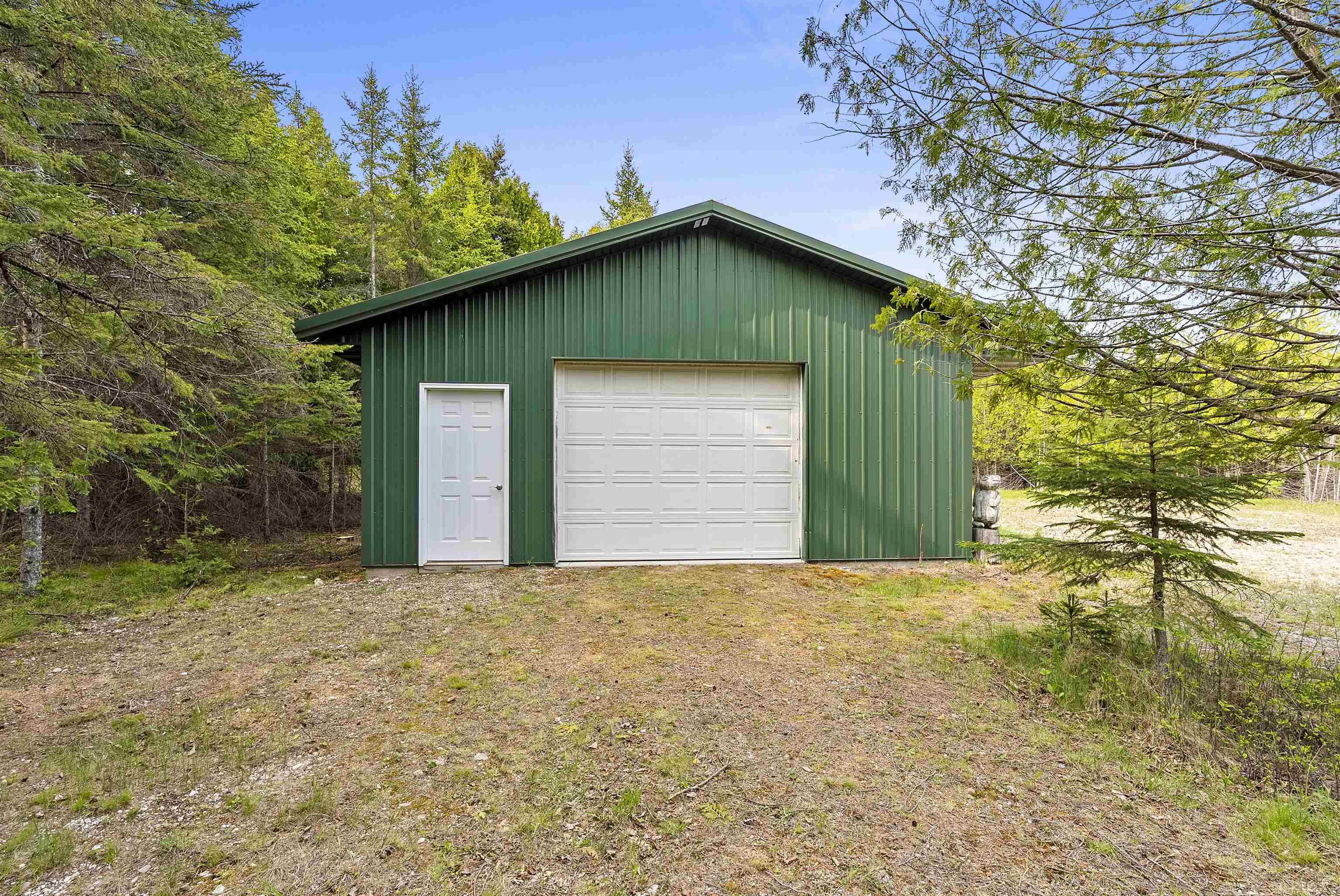 4721 Lake Of The Woods Road Sturgeon Bay, WI 54235 - Photo 14 of 18