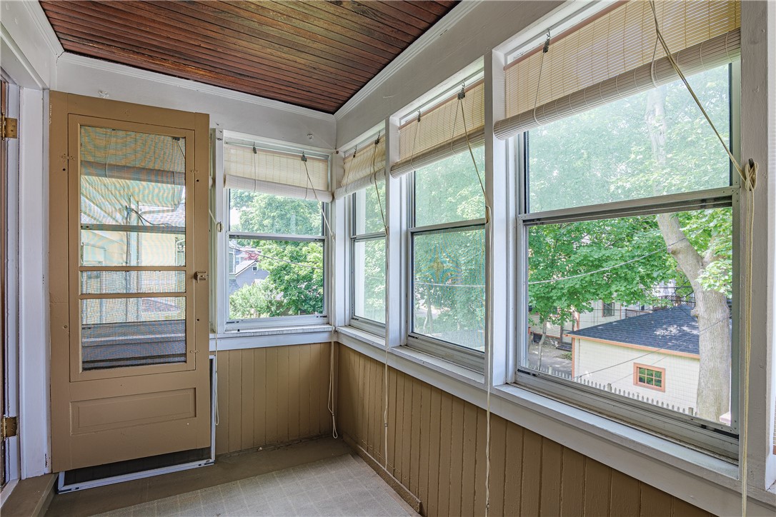 556 Harvard Street Rochester, NY 14607 - Photo 32 of 49