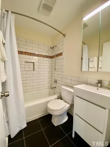 $3,600 | 1606 Carolina Avenue, Durham, NC 27705