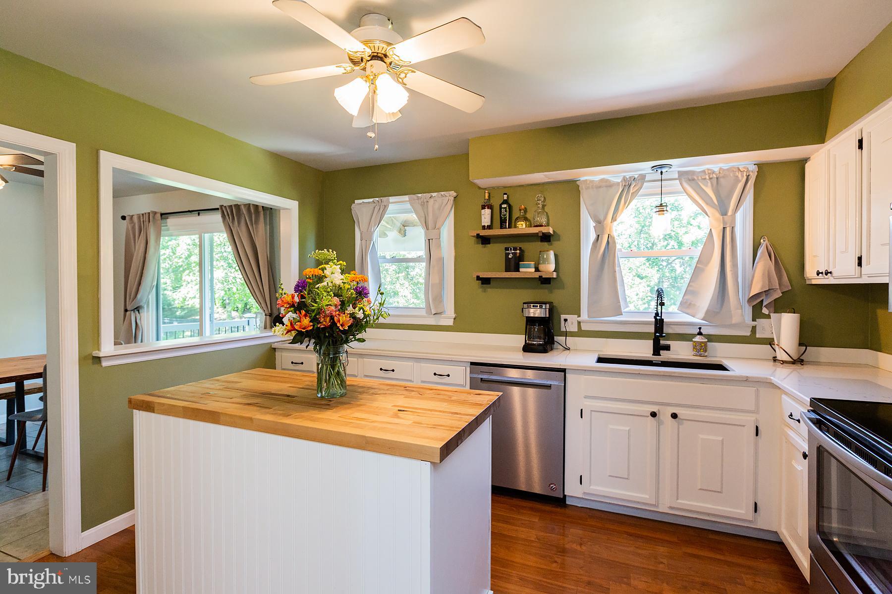 437 Springfield Court Lititz, PA 17543 - Photo 20 of 63