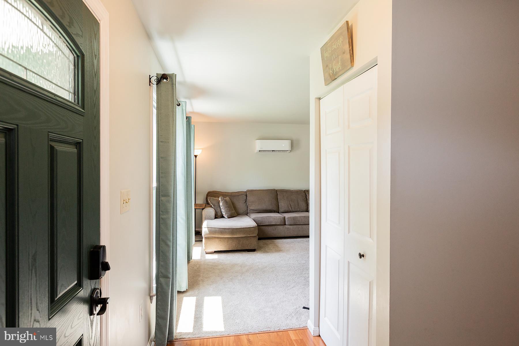 437 Springfield Court Lititz, PA 17543 - Photo 5 of 63