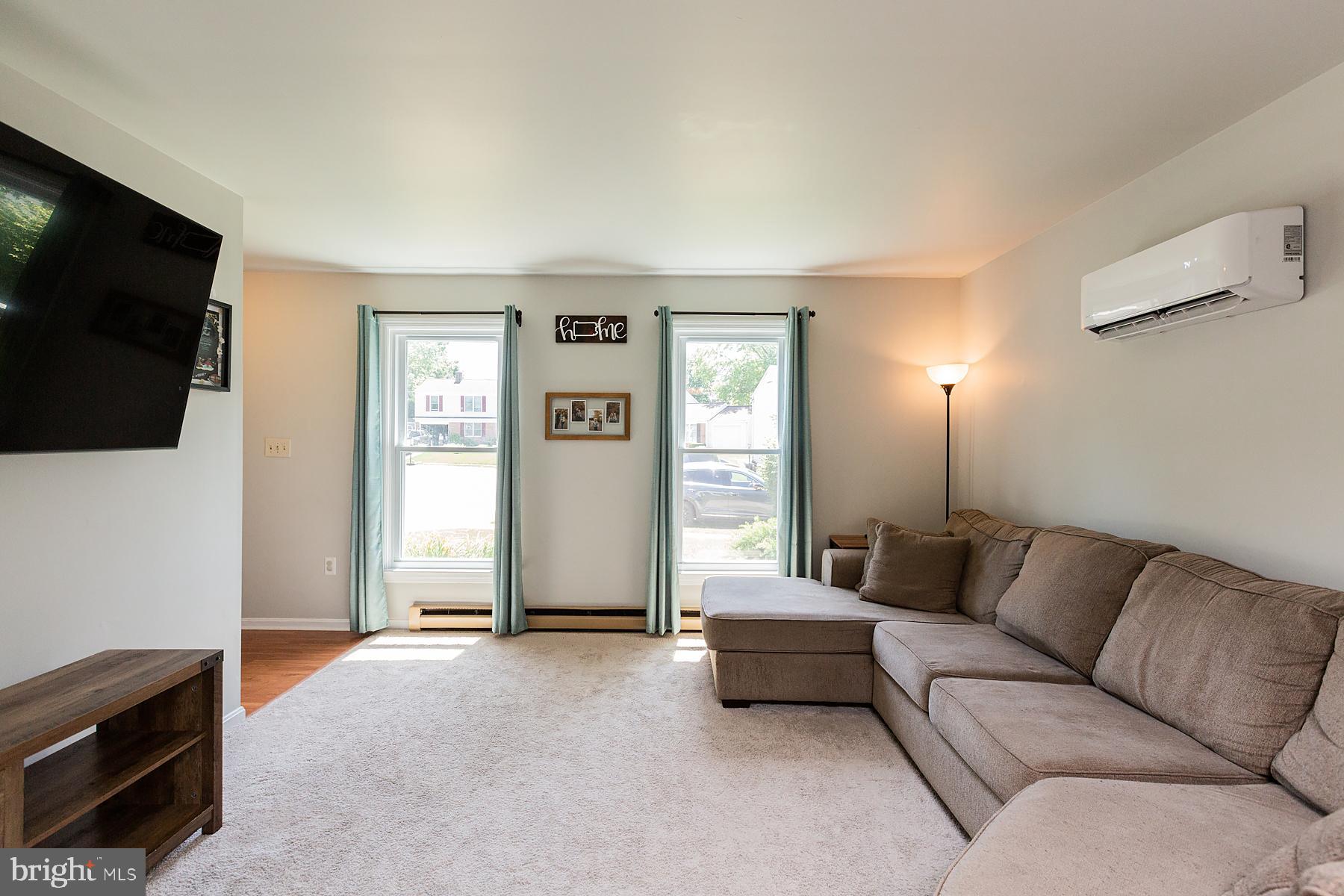 437 Springfield Court Lititz, PA 17543 - Photo 7 of 63