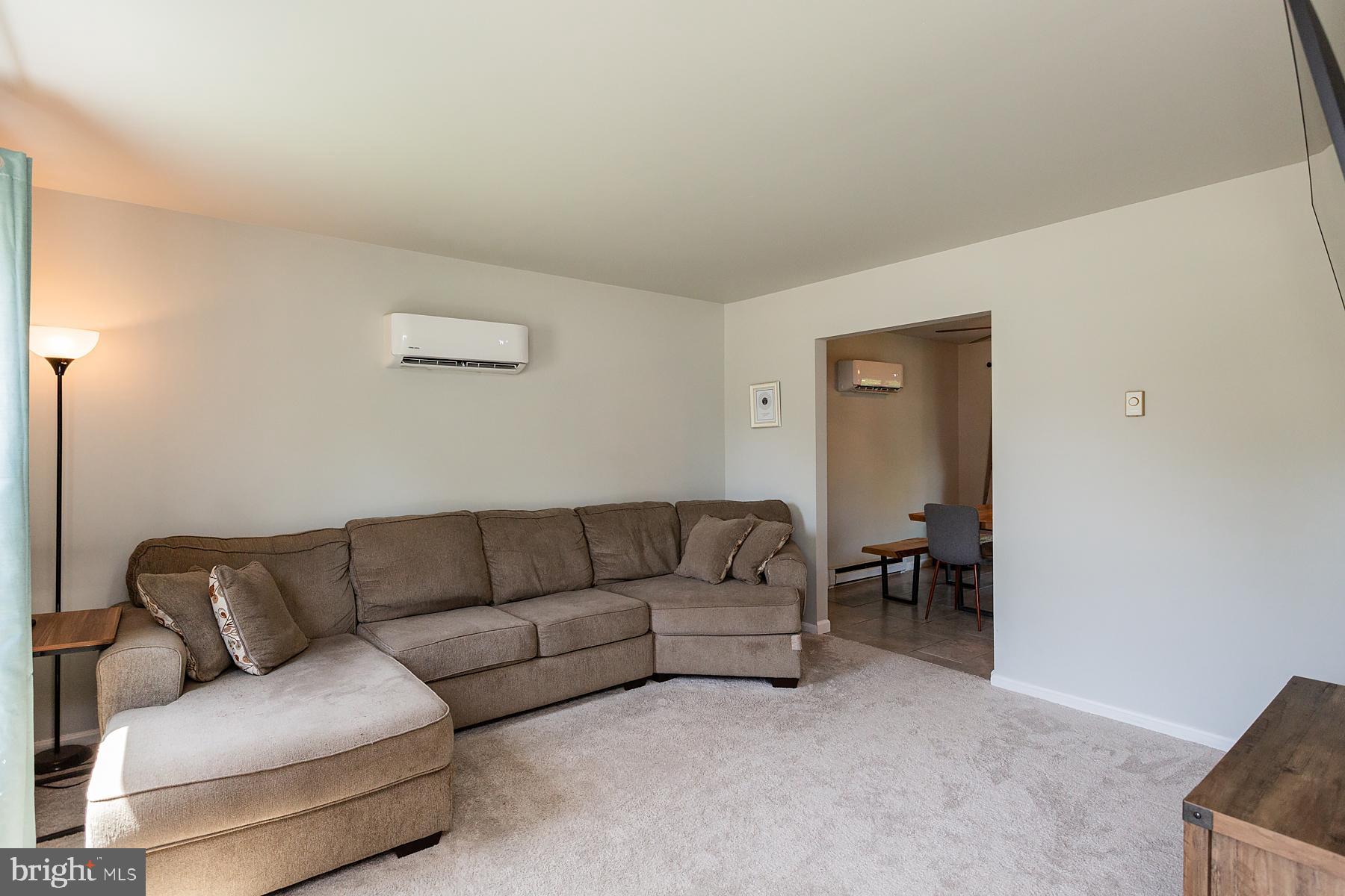 437 Springfield Court Lititz, PA 17543 - Photo 8 of 63