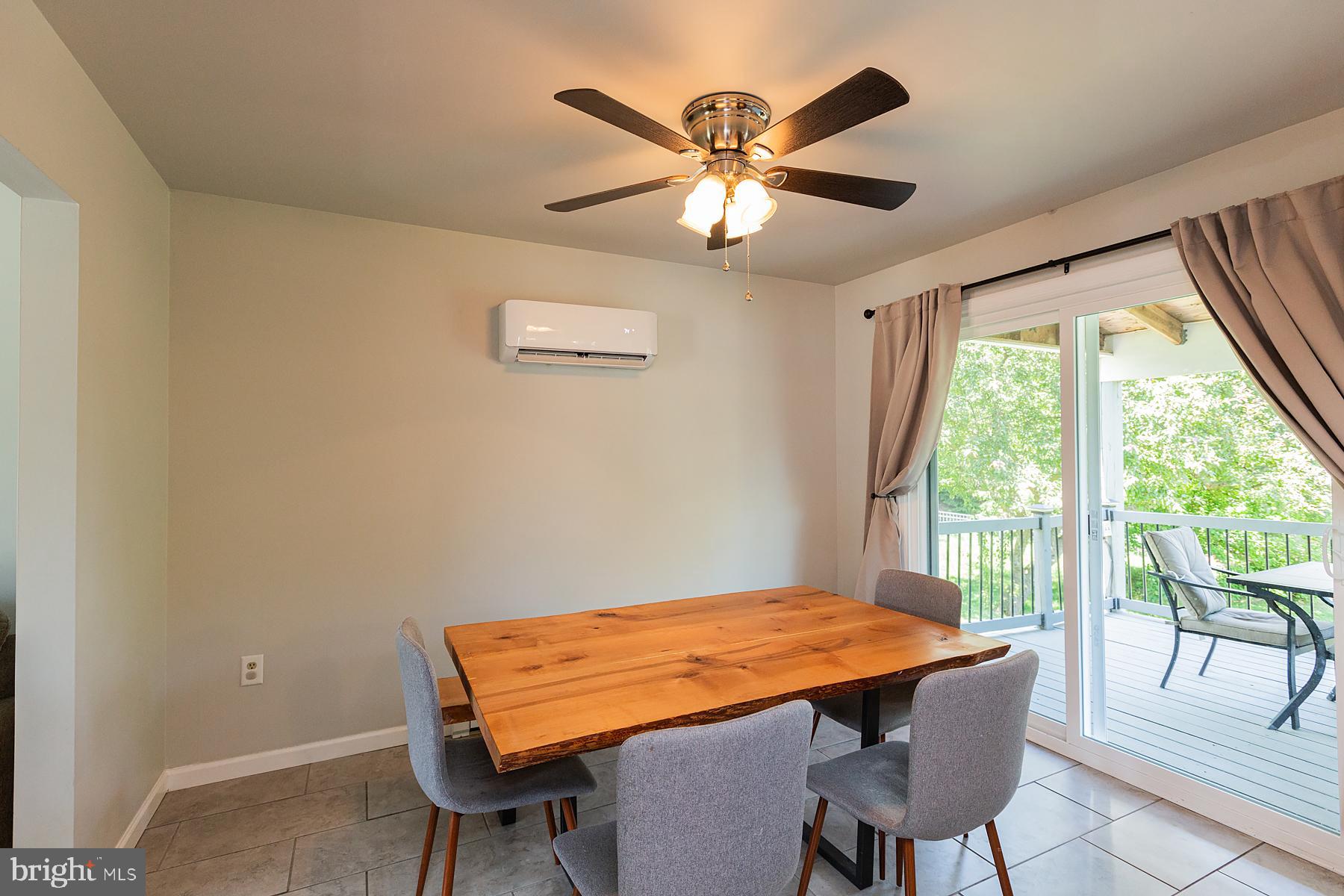 437 Springfield Court Lititz, PA 17543 - Photo 10 of 63