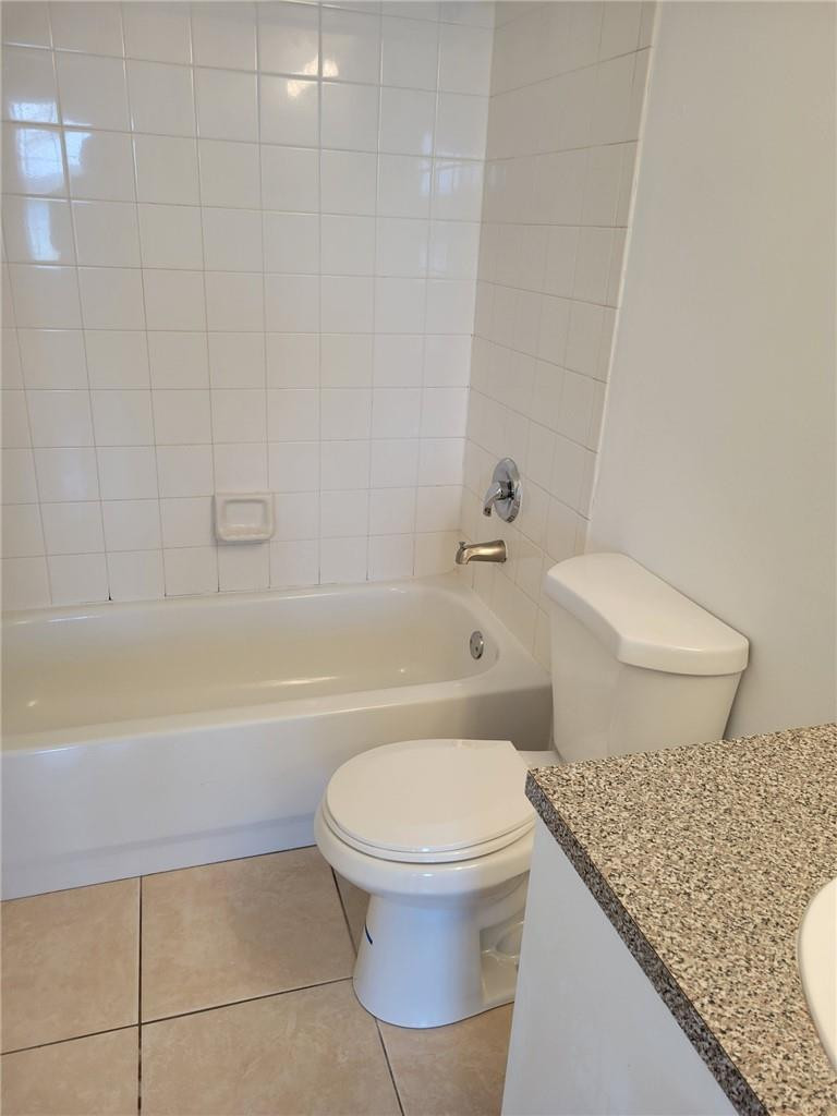 5005 Wiles Road, Unit 108 Coconut Creek, FL 33073 - Photo 15 of 21 Photo 15
