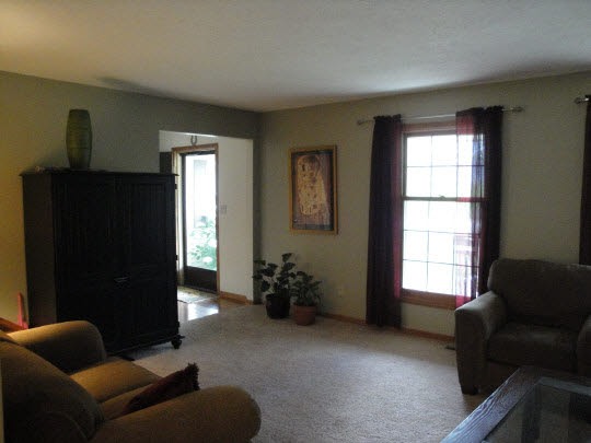 7135 Sentinel Road Rockford, IL 61107 - Photo 6 of 9 Gallery Image 6