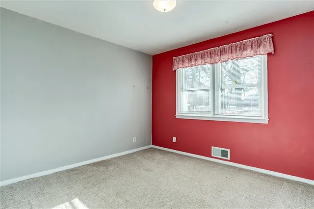 $310,000 | 8819 West 88th Street, Overland Park, KS 66212