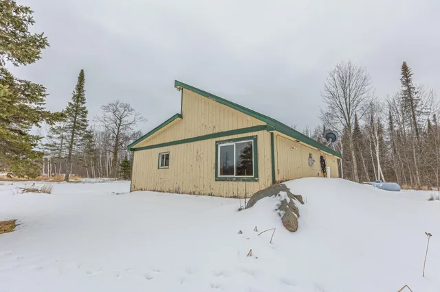 $499,000 | 22148 126th Place, McGrath, MN 56350