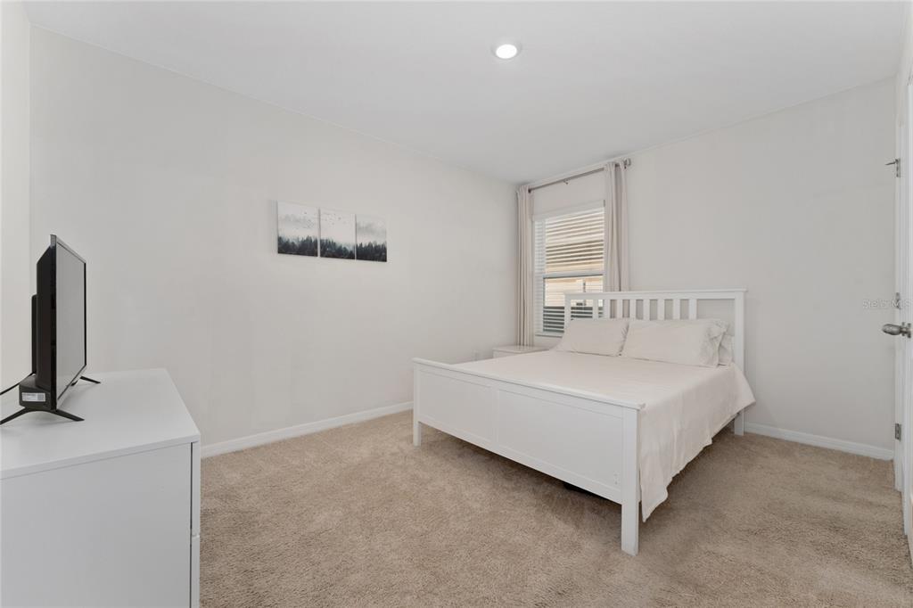 1874 Wild Rye Way Kissimmee, FL 34744 - Photo 9 of 32