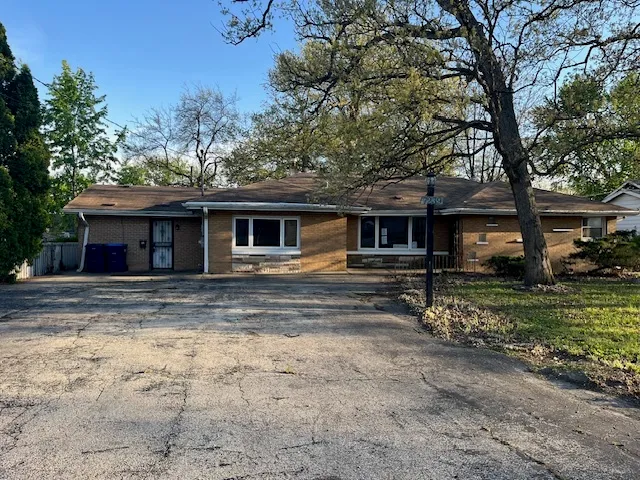 $226,100 | 7239 West 110th Street, Worth, IL 60482