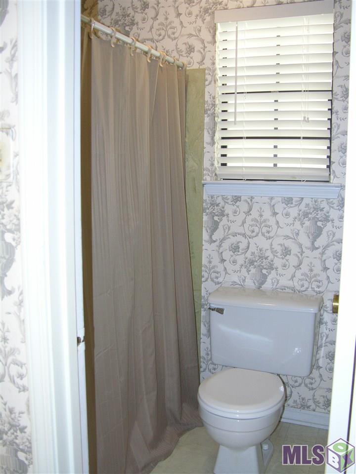13624 Ridgeview Drive Baton Rouge, LA 70817 - Photo 15 of 20 Gallery Image 15
