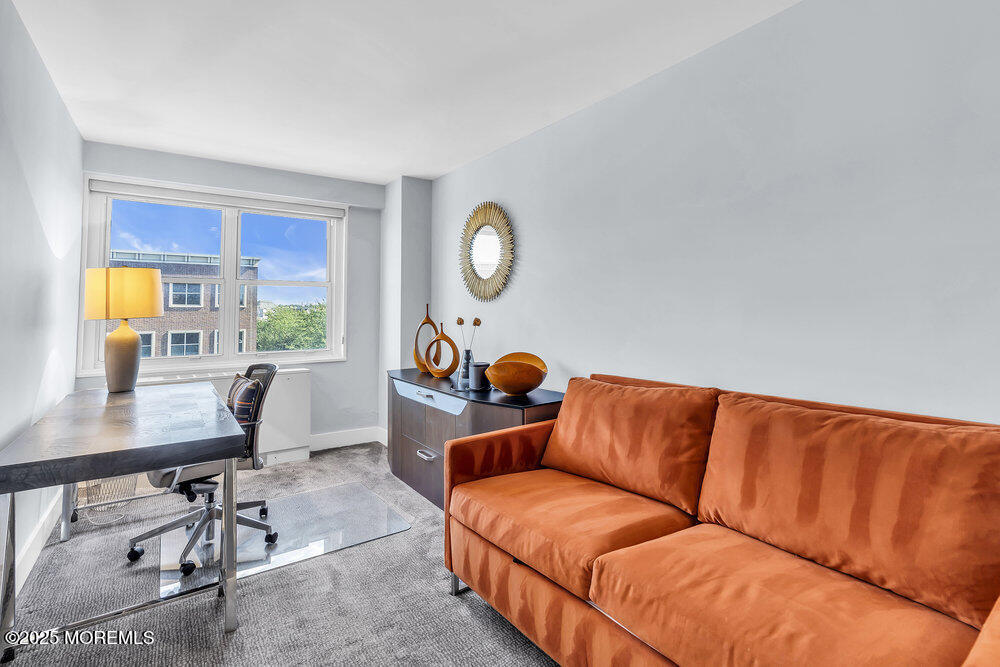 28 Riverside Avenue, Unit 2G Red Bank, NJ 07701 - Photo 15 of 34 015_dsc05726_372