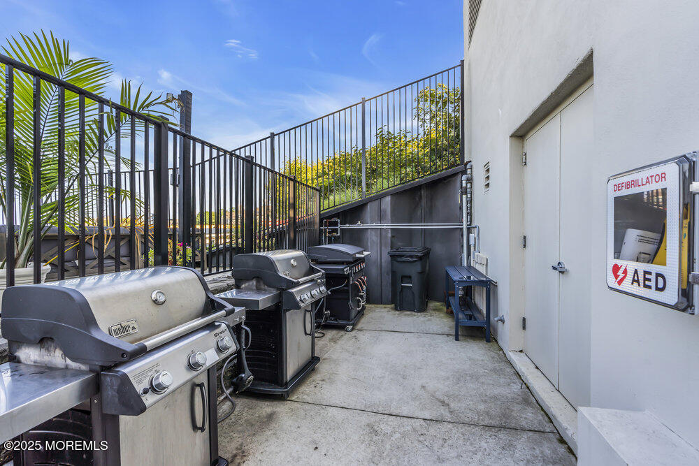 28 Riverside Avenue, Unit 2G Red Bank, NJ 07701 - Photo 25 of 34 025_dsc05801_215