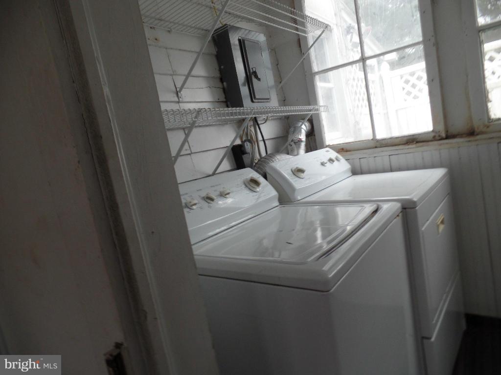 210 Maple Avenue Ridgely, MD 21660 - Photo 6 of 12 Interior (General)