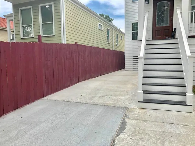 $1,950 | 3907 Louisiana Ave Parkway, New Orleans, LA 70125