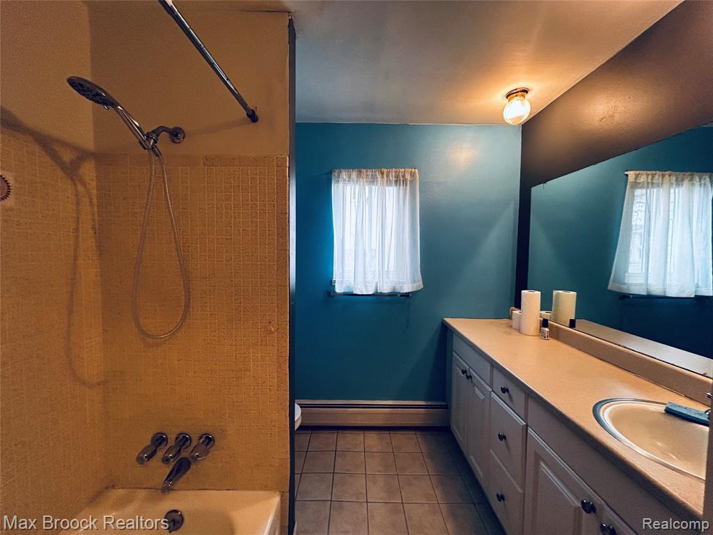 4113 Telegraph Road, Unit B117 Bloomfield Hills, MI 48302 - Photo 14 of 28