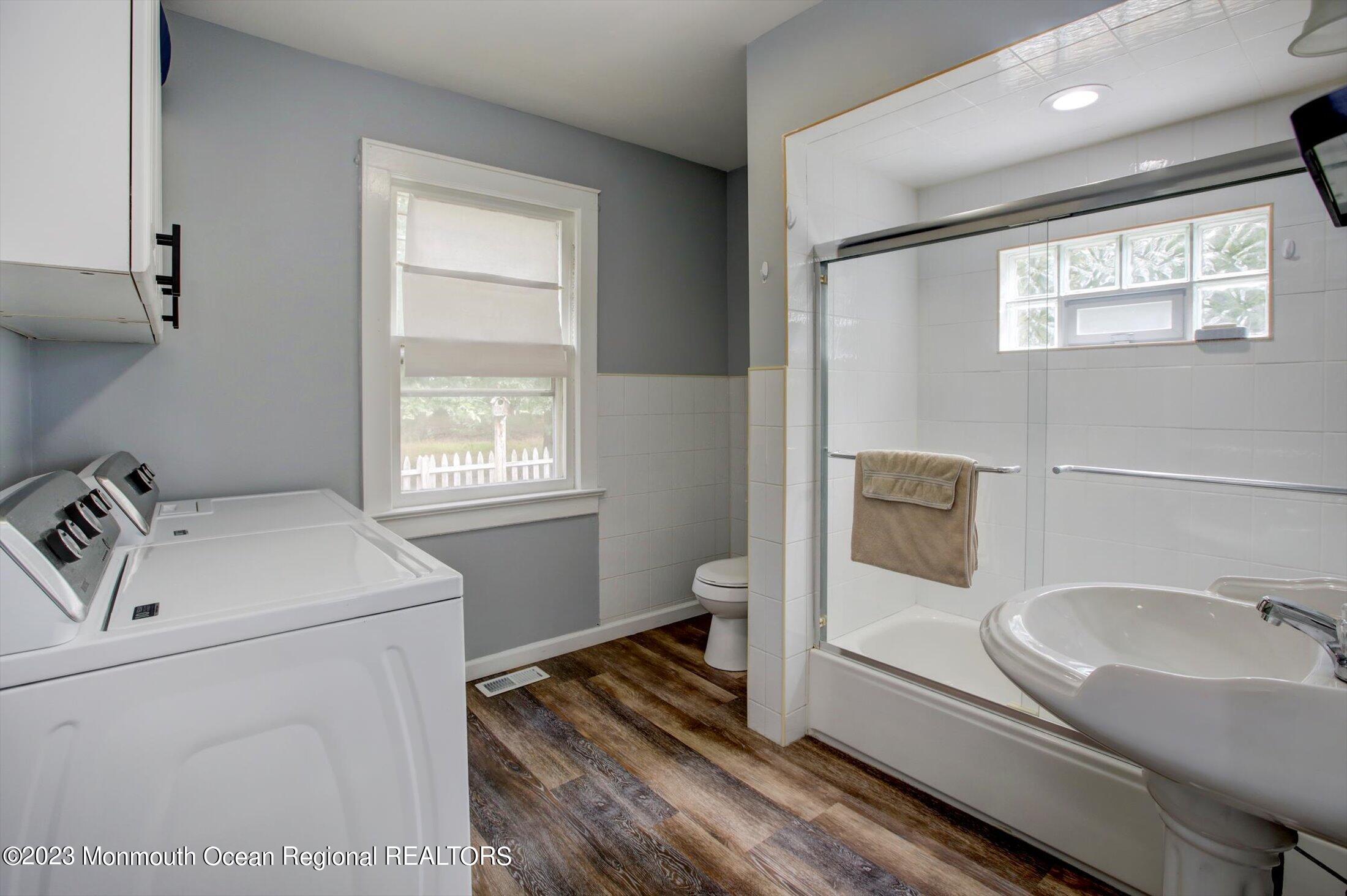 537 Bennetts Mills Road Jackson, NJ 08527 - Photo 8 of 16 07-Utility Room_Bathroom