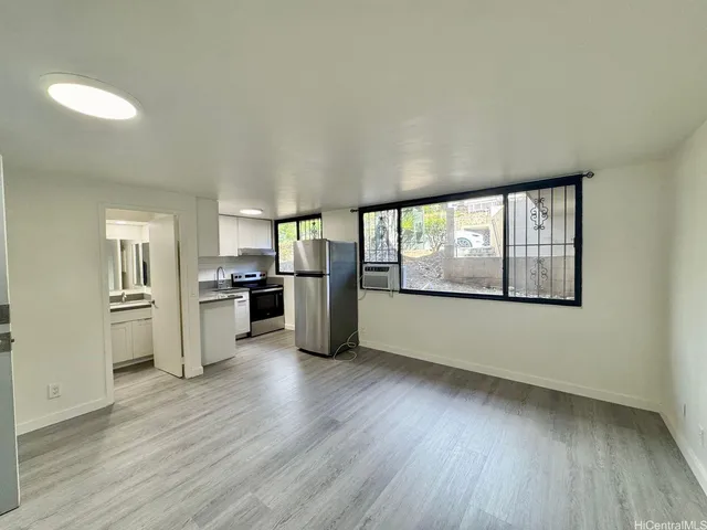 $1,550 | 245 Iolani Avenue, Unit 201, Honolulu, HI 96813