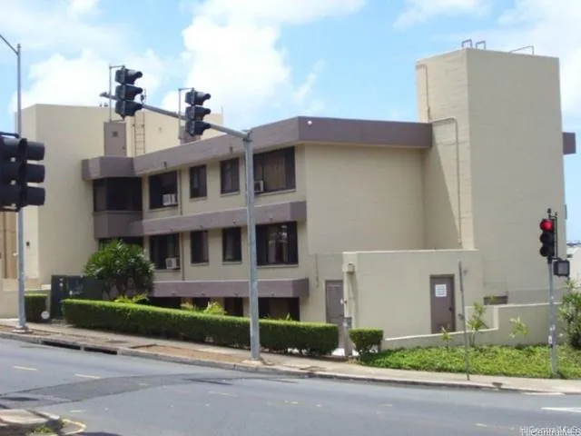 $1,550 | 245 Iolani Avenue, Unit 201, Honolulu, HI 96813