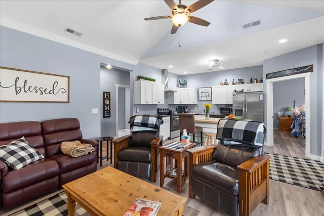 $254,900 | 207 6th Street, South Pittsburg, TN 37380