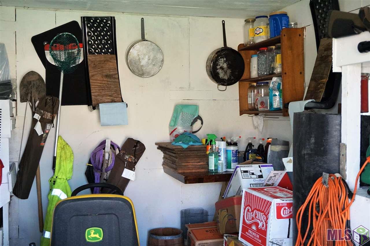 264 Danos Street Raceland, LA 70394 - Photo 19 of 22 Workshop/mancave