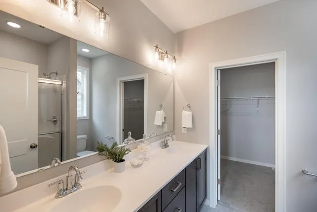 $595,000 | 9184 62nd Street South, Cottage Grove, MN 55016