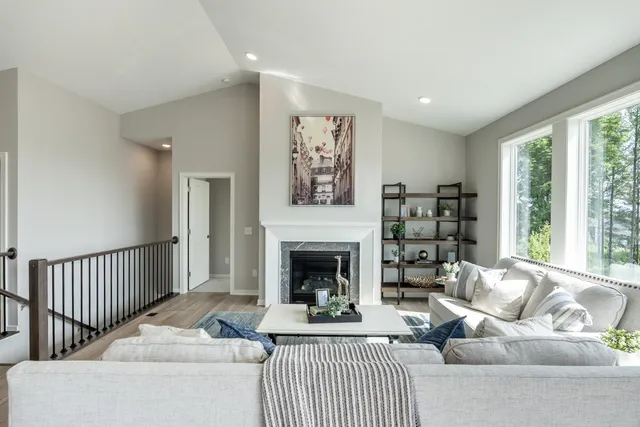 $595,000 | 9184 62nd Street South, Cottage Grove, MN 55016