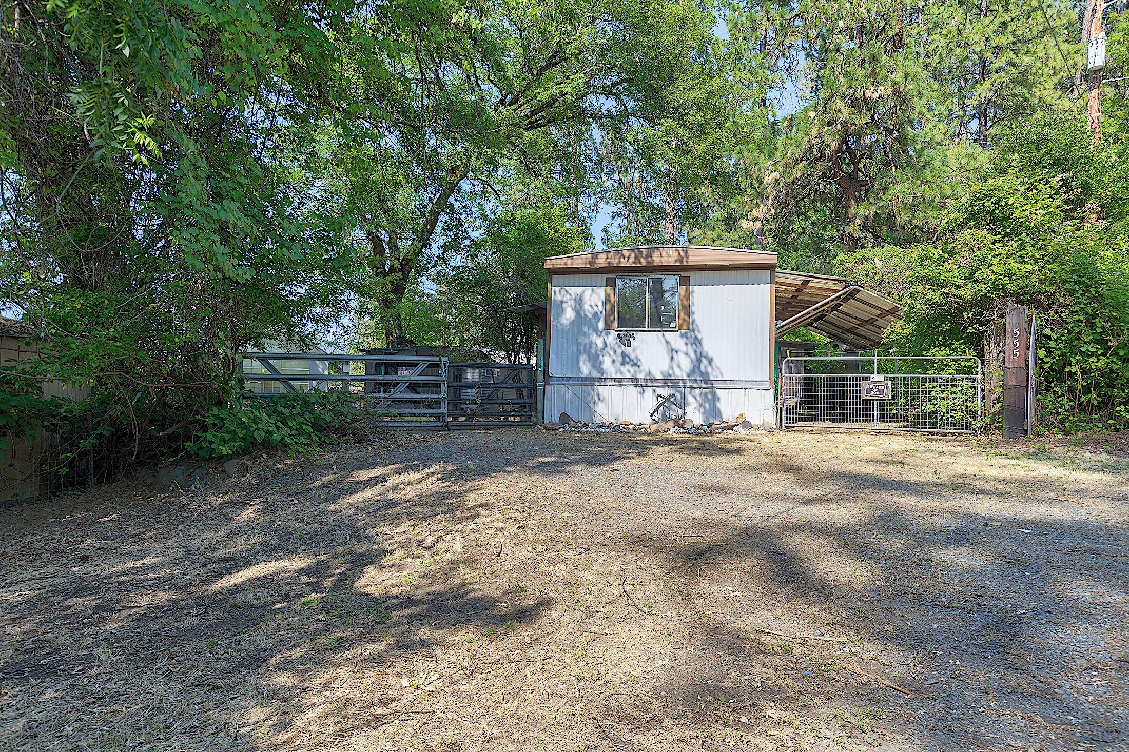 555 Pleasant Valley Road Merlin, OR 97532 - Photo 25 of 63 0R1A7891_2_3_4_5