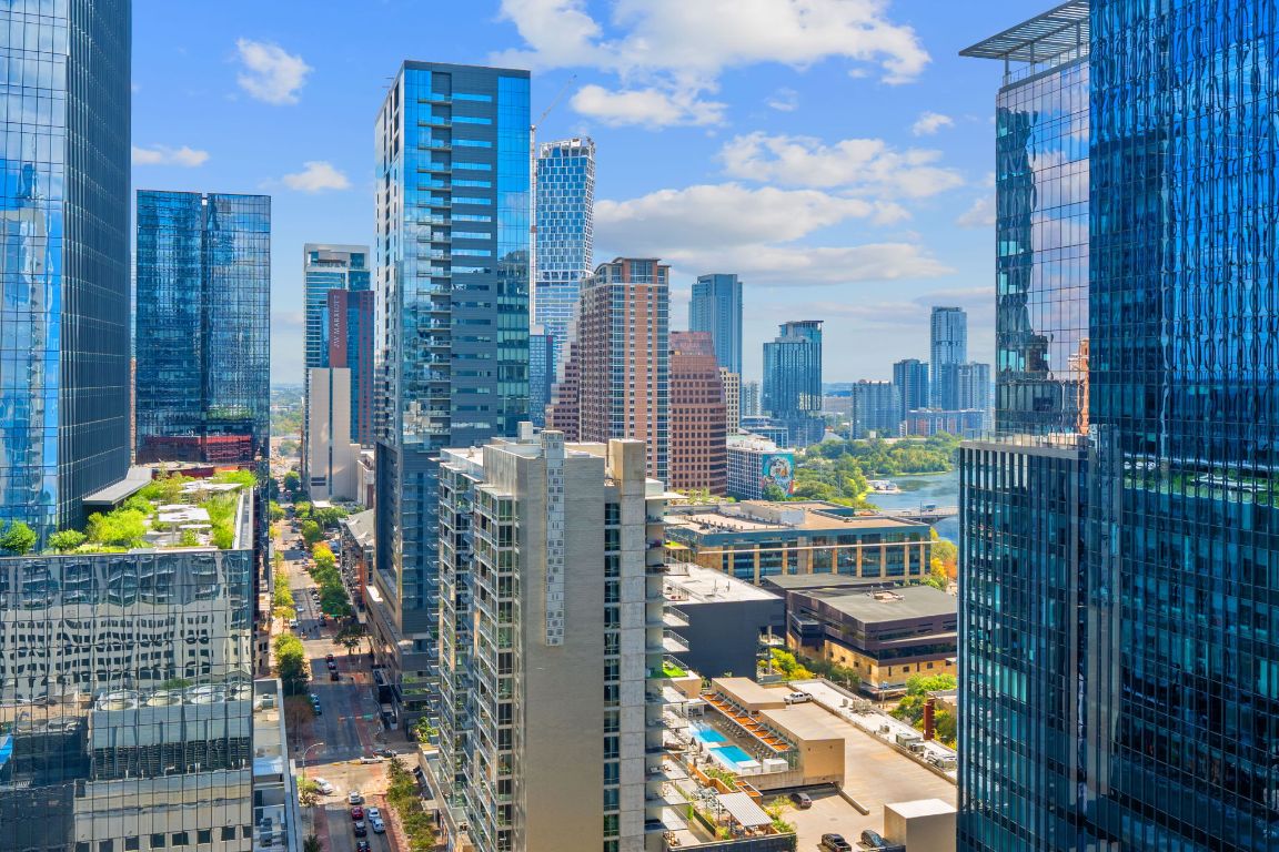 360 Nueces Street, Unit 2401 Austin, TX 78701 - Photo 3 of 40 a city view