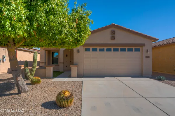 $389,000 | 8592 North Western Juniper Terrace, Tucson, AZ 85743