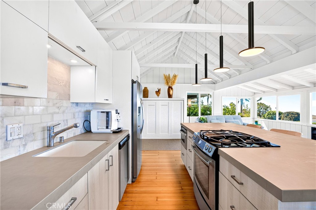 2955 Terry Road Laguna Beach, CA 92651 - Photo 19 of 47 Gallery Image 19