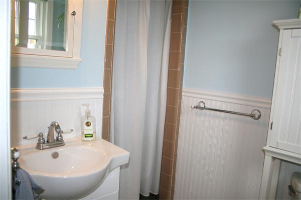 154 Elmwood Road Needham, MA 02492 - Photo 21 of 30 Gallery Image 21