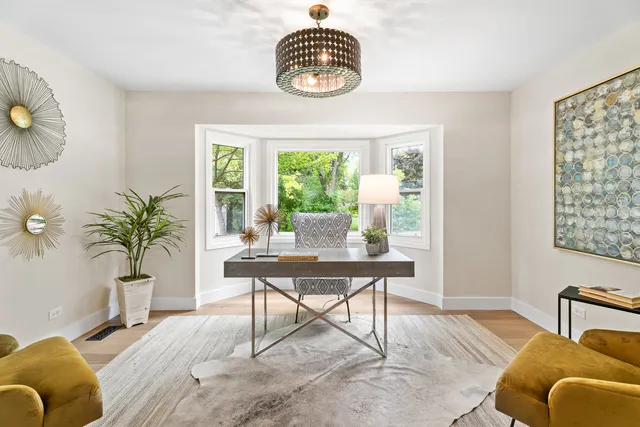 $784,000 | 2084 Maplewood Circle, Naperville, IL 60563