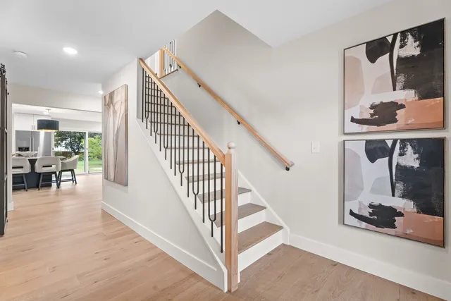 $784,000 | 2084 Maplewood Circle, Naperville, IL 60563