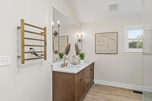 $784,000 | 2084 Maplewood Circle, Naperville, IL 60563