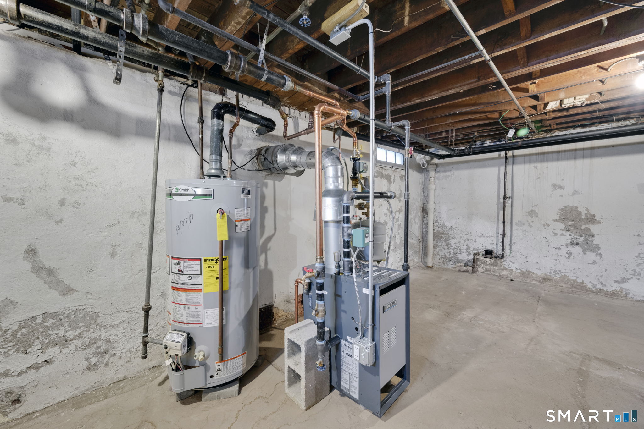 60 Tredeau Street Hartford, CT 06114 - Photo 27 of 33 a view of gym