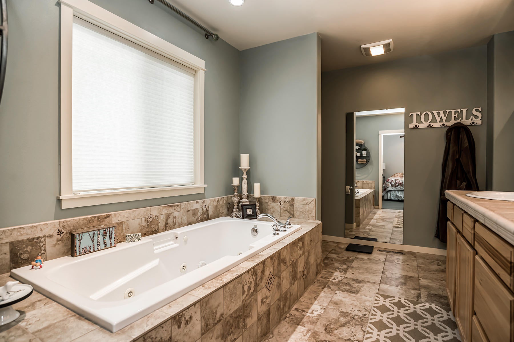 20776 Alpine Ridge Place Bend, OR 97701 - Photo 16 of 33 19DSC_7908blended_