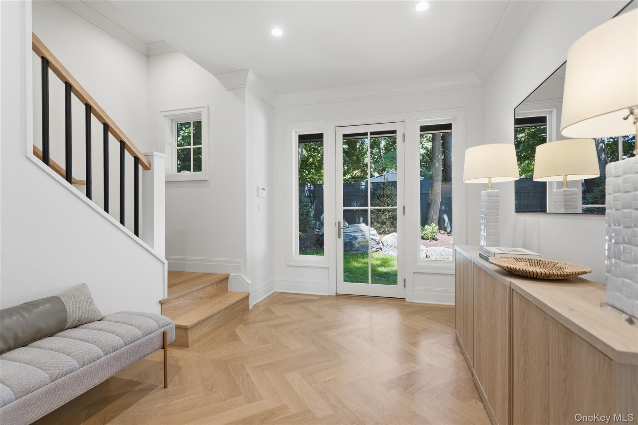 83 Orchard Avenue Rye, NY 10580 - Photo 5 of 39
