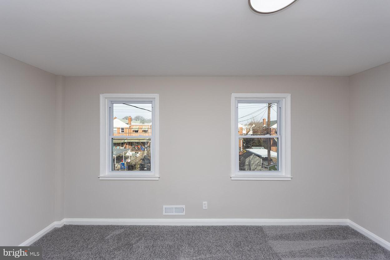 6938 Broening Road Dundalk, MD 21222 - Photo 27 of 37 Upper Bedroom 2