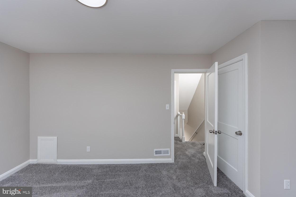 6938 Broening Road Dundalk, MD 21222 - Photo 28 of 37 Upper Bedroom 2