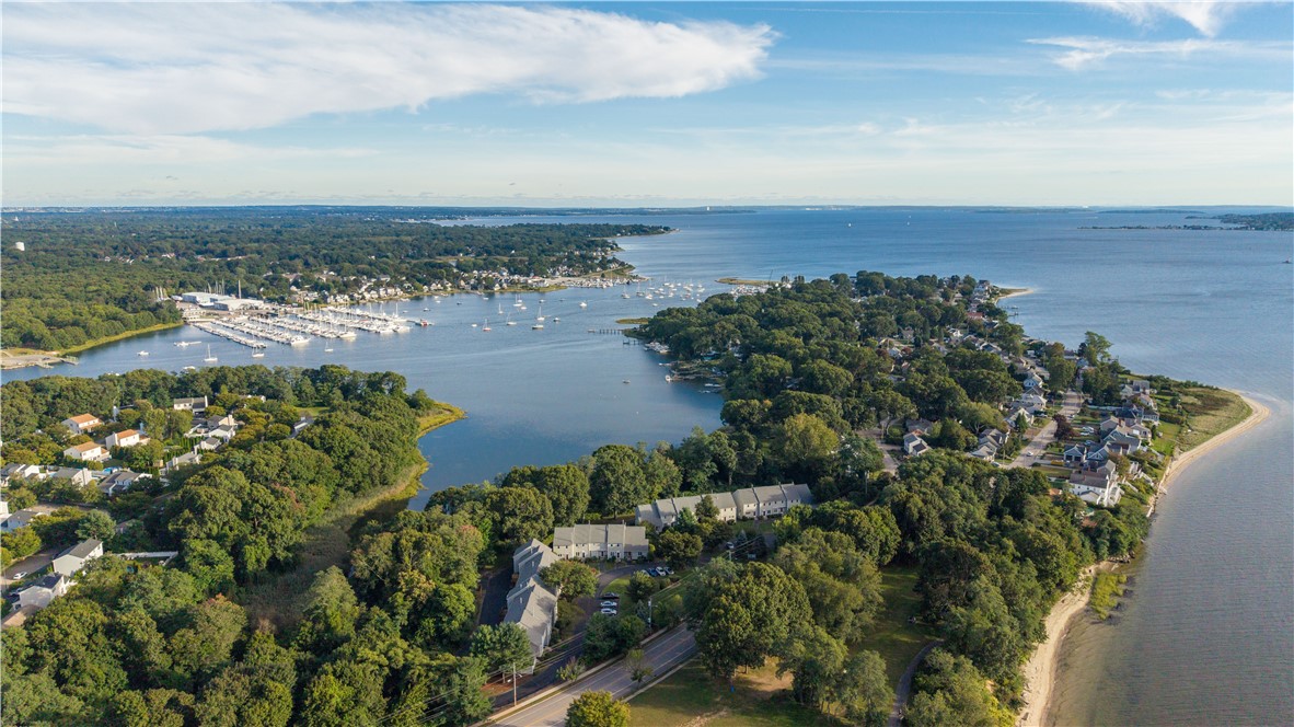870 Bullocks Point Avenue East Providence, RI 02915 - Photo 11 of 12 Gallery Image 11