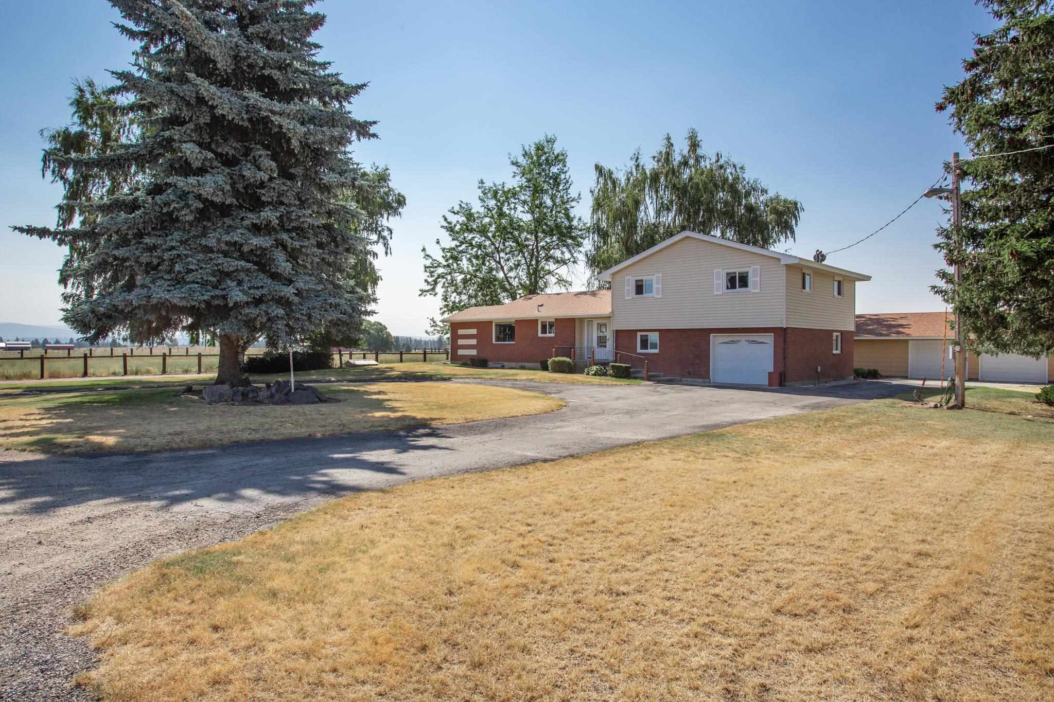 2605 West Denison Road Deer Park, WA 99006 - Photo 1 of 44 Gallery Image 1