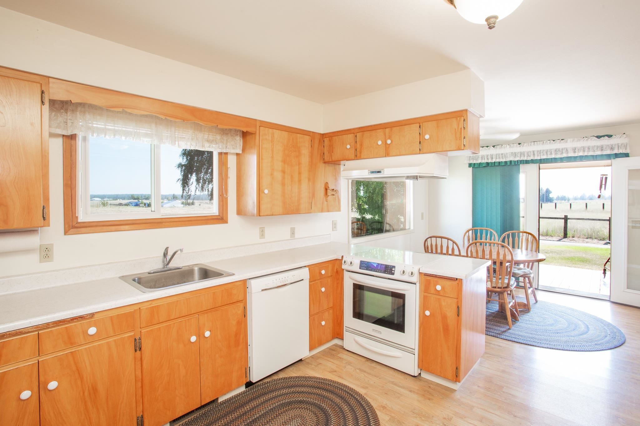 2605 West Denison Road Deer Park, WA 99006 - Photo 9 of 44 Gallery Image 9