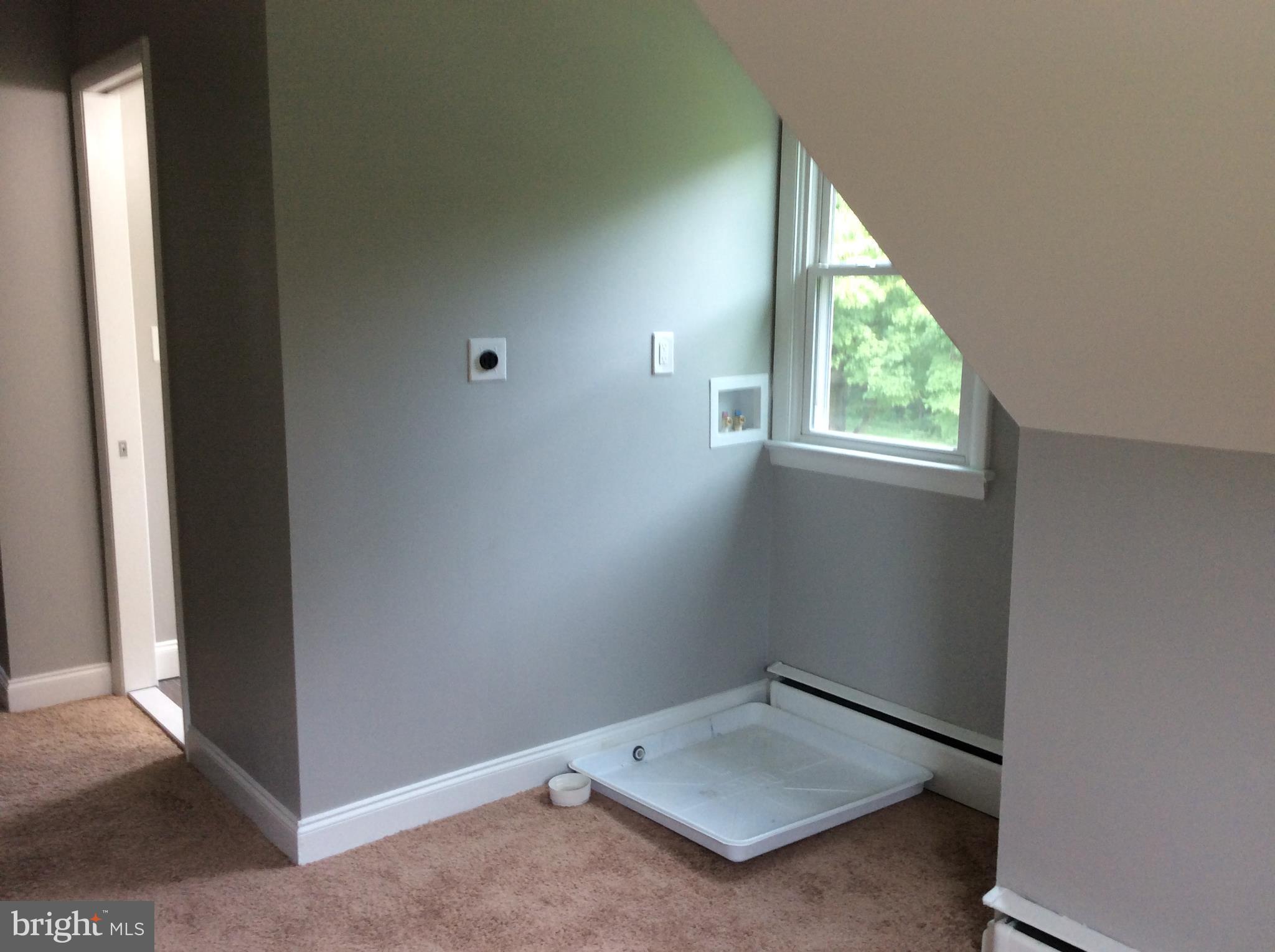2507 Philadelphia Road Edgewood, MD 21040 - Photo 18 of 20 Spacious upstairs laundry area