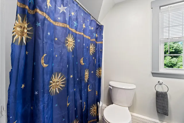 $475,000 | 444 West Auburn Road, Auburn, ME 04210