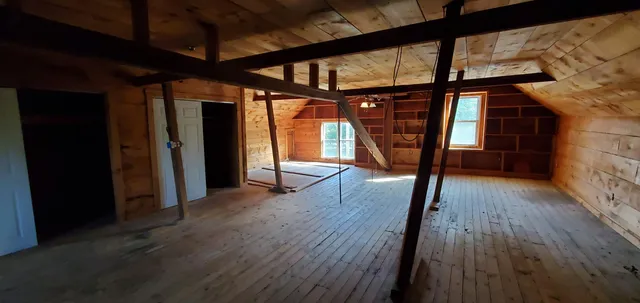 $475,000 | 444 West Auburn Road, Auburn, ME 04210