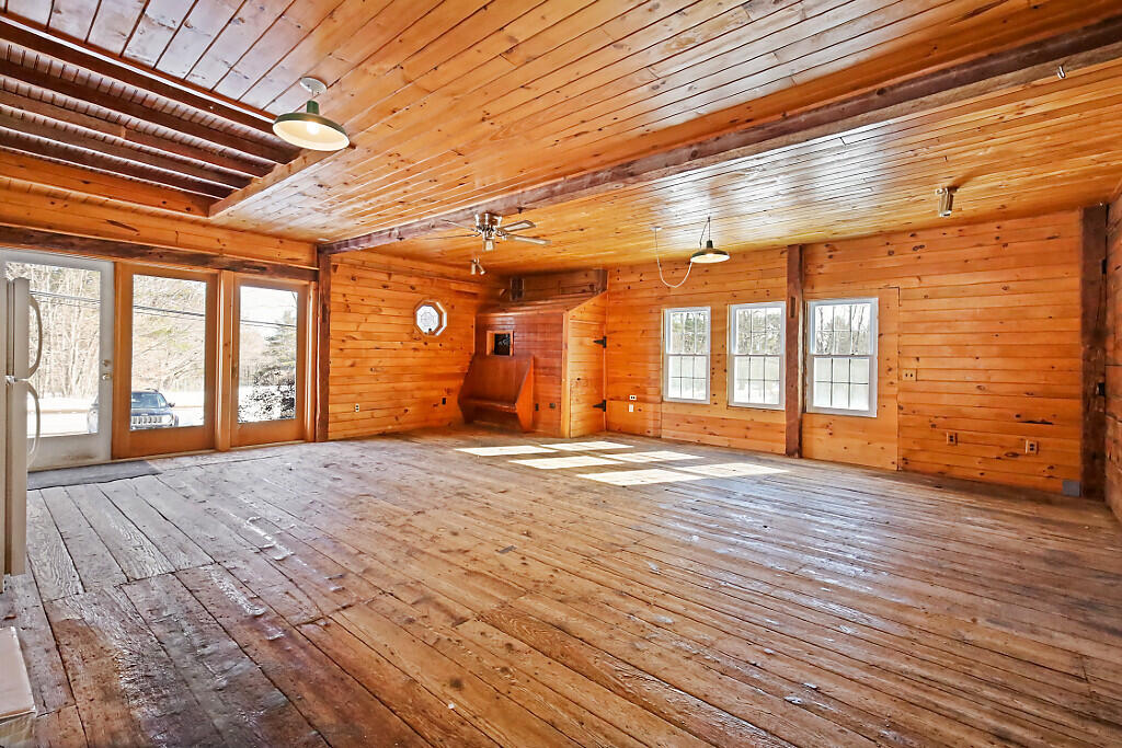 444 West Auburn Road Auburn, ME 04210 - Photo 34 of 64 125_BP5A0540_DxO_mls