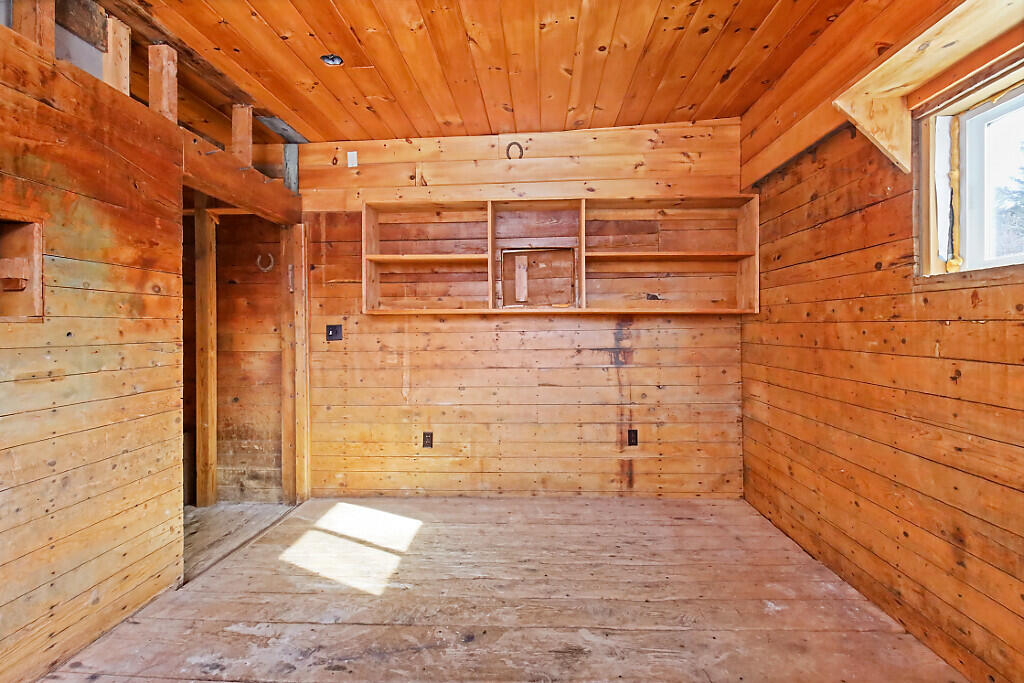 444 West Auburn Road Auburn, ME 04210 - Photo 38 of 64 120_BP5A0525_DxO_mls